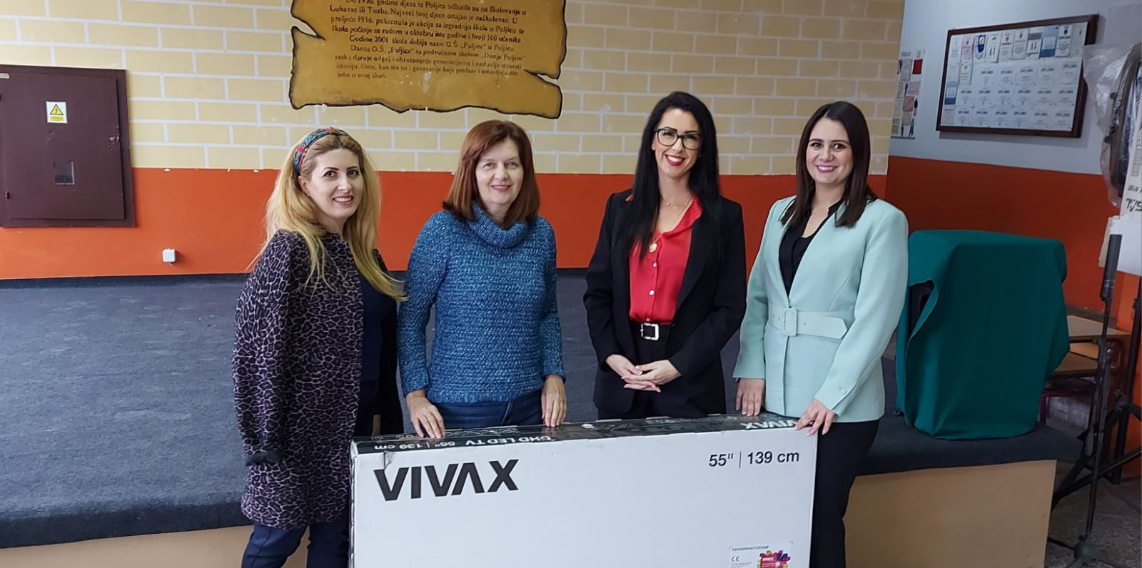 Support for the “Classrooms for the 21st Century” project: A Smart TV Monitor donated to Poljice Primary School